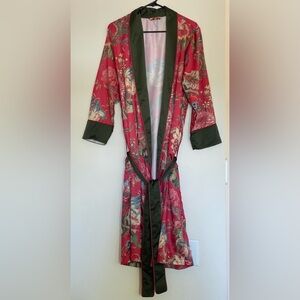 Pottery Barn Dahlia Robe Size S